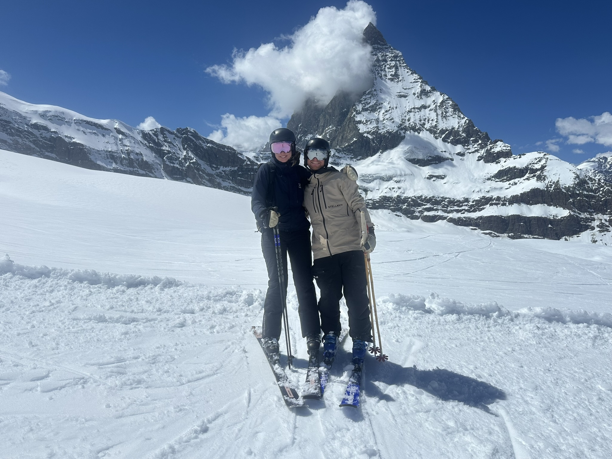 Featured article: Ski Safety in Zermatt — Why Booking a Private Ski Lesson Makes a Real Difference - A professional image related to safety
